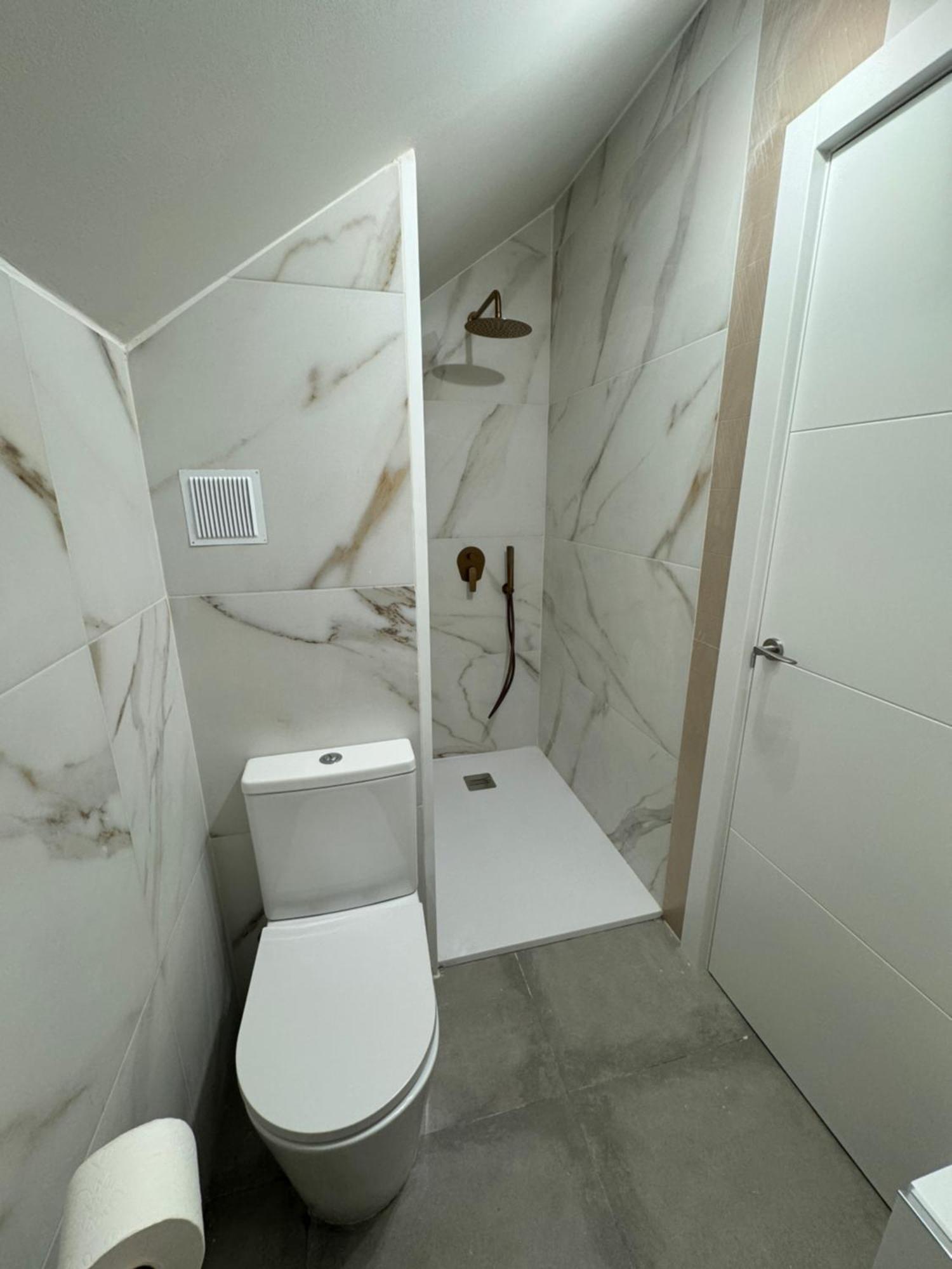 Apartment Acogedor Atico En El Corazon De - Esquia Sin Llaves Formigal